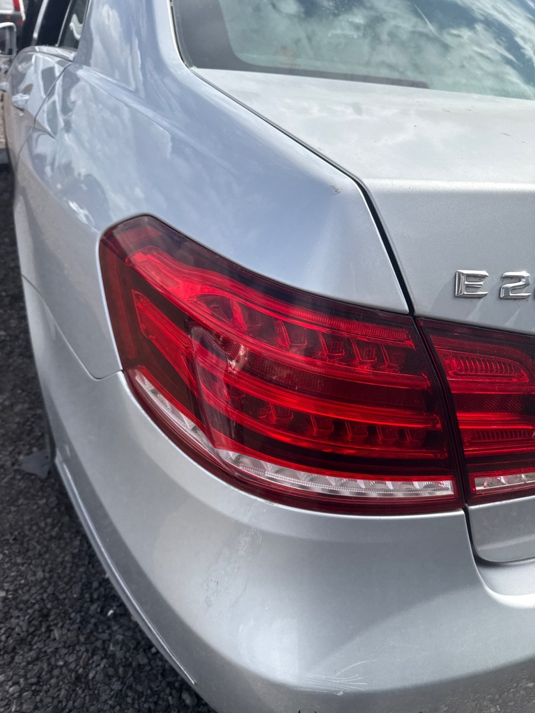 [EPE-118771] Piloto trasero izquierdo Mercedes-Benz E-Class 2014
