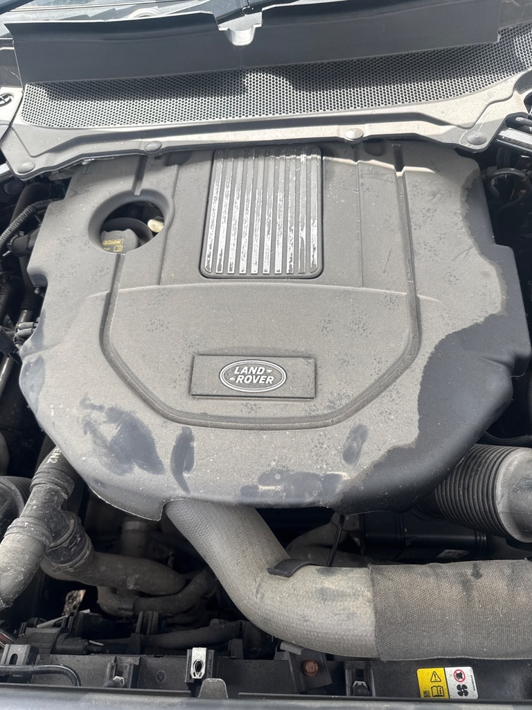 [EPE-118797] Tapa de motor Land Rover Discovery 3.0 SDV6