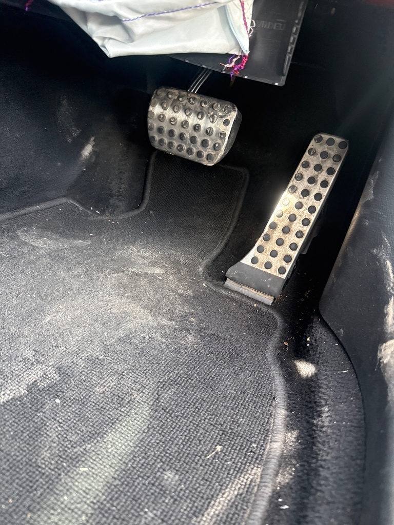 [EPE-104277] Conjunto de pedales Mercedes-Benz Clase E W213