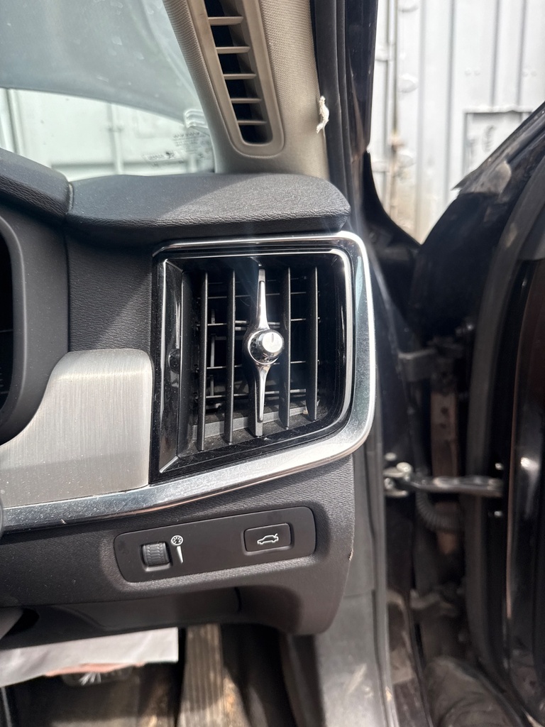 [EPE-105987] Conducto de ventilación Volvo V90 2017