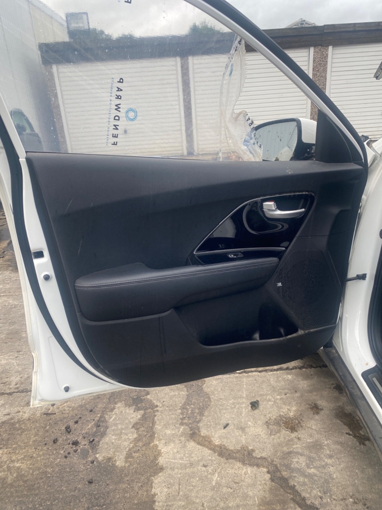 [EPE-108397] Panel interior de puerta delantera izquierda Kia Niro 2018
