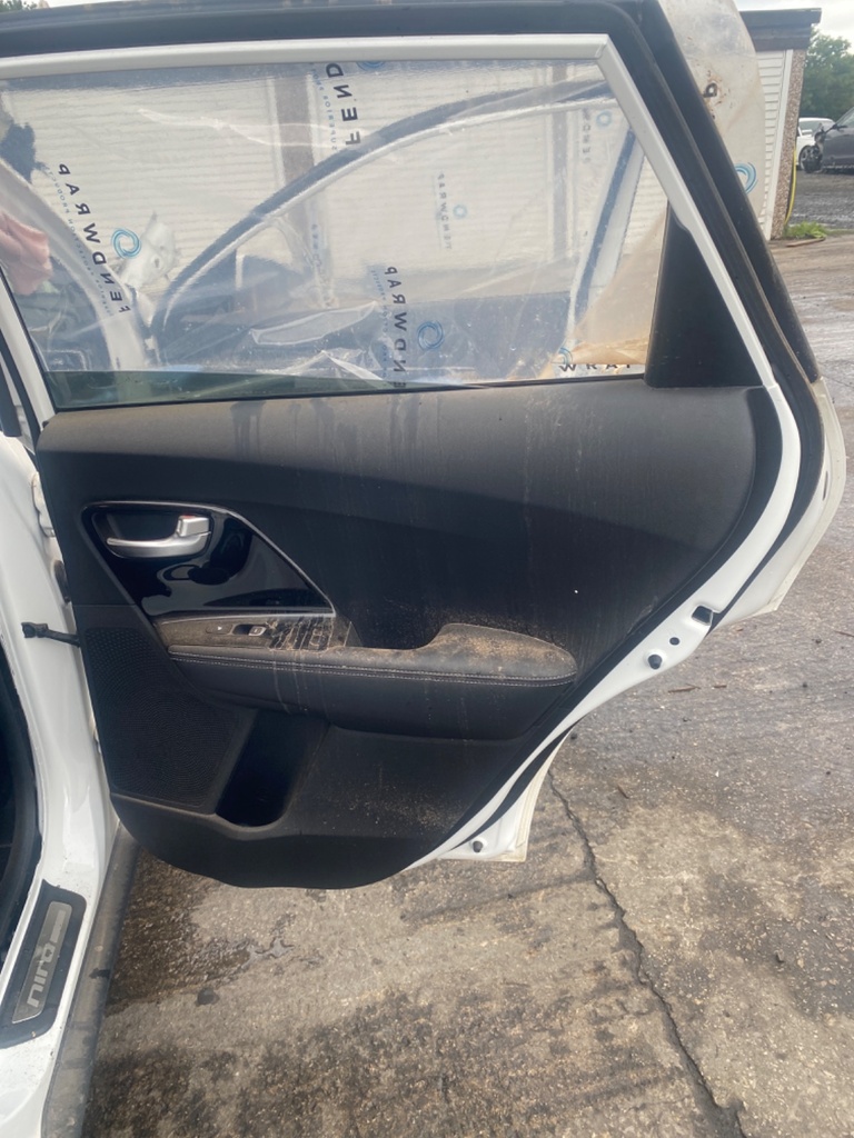 [EPE-108440] Panel interior de puerta trasera derecha Kia Niro 2018