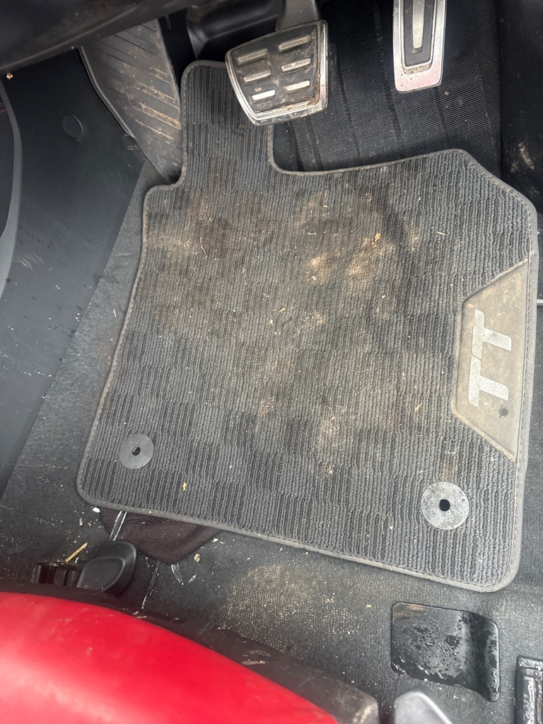 [EPE-108665] Juego de alfombrillas moqueta Audi TT 2.0 TTS