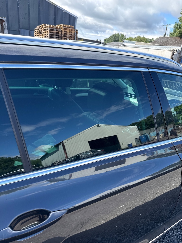 [EPE-109590] Cristal de puerta trasero derecho Volkswagen Passat