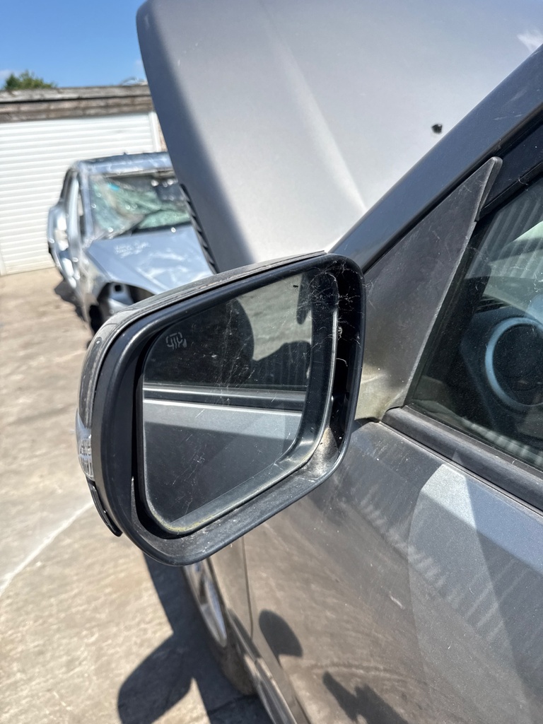 [EPE-109679] Retrovisor izquierdo Suzuki Vitara