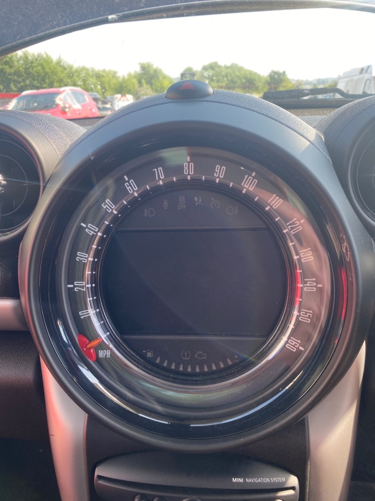 [EPE-110294] Pantalla multifunción Mini Countryman 2015