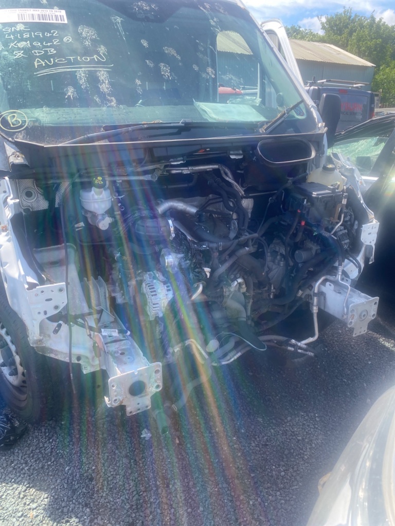 [EPE-110435] Refuerzo de paragolpes trasero Ford Transit
