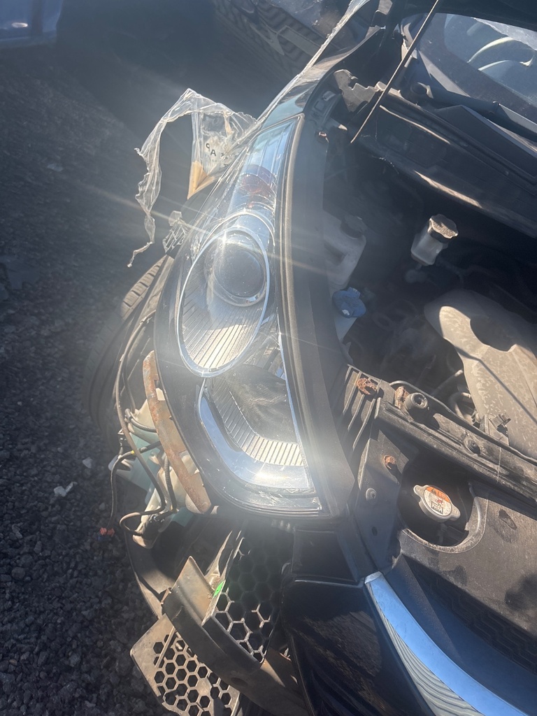 [EPE-110749] Faro izquierdo Hyundai IX35