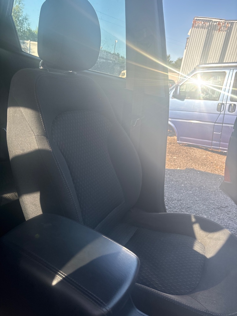 [EPE-110800] Asiento delantero izquierdo Hyundai IX35