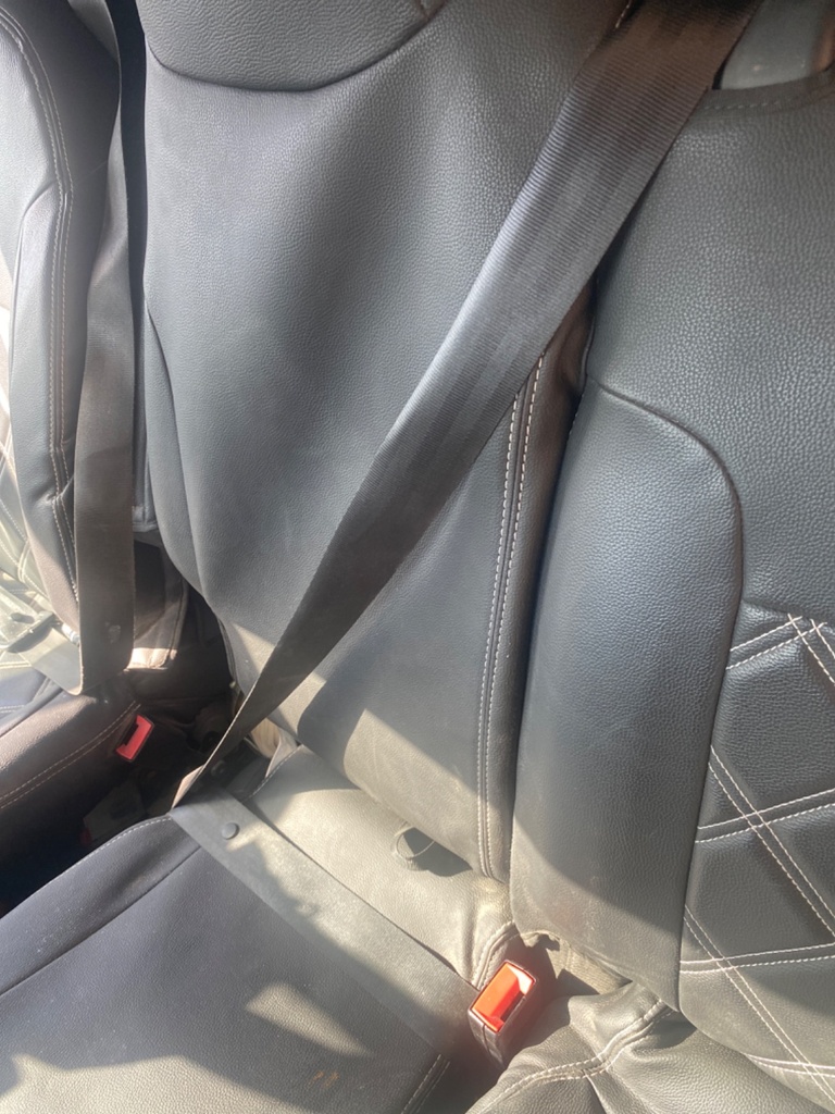 [EPE-110977] Pretensor de cinturón delantero central Renault Trafic