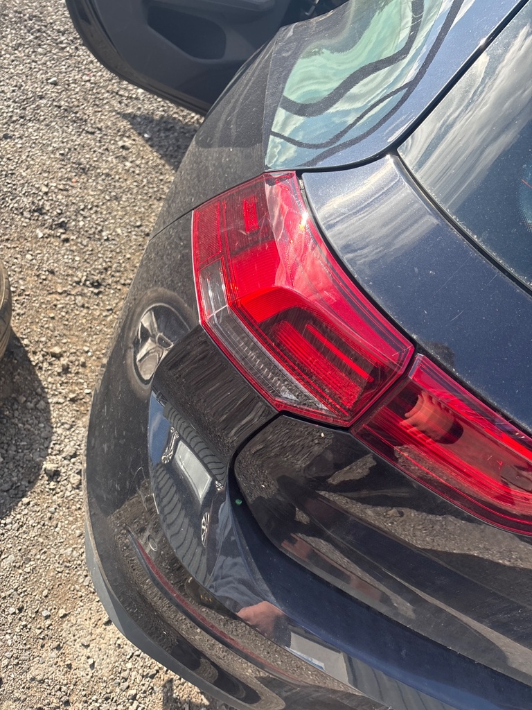 [EPE-111473] Piloto trasero izquierdo Vw Golf