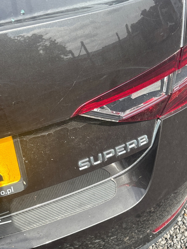 [EPE-112381] Piloto trasero derecho Skoda Superb 2016
