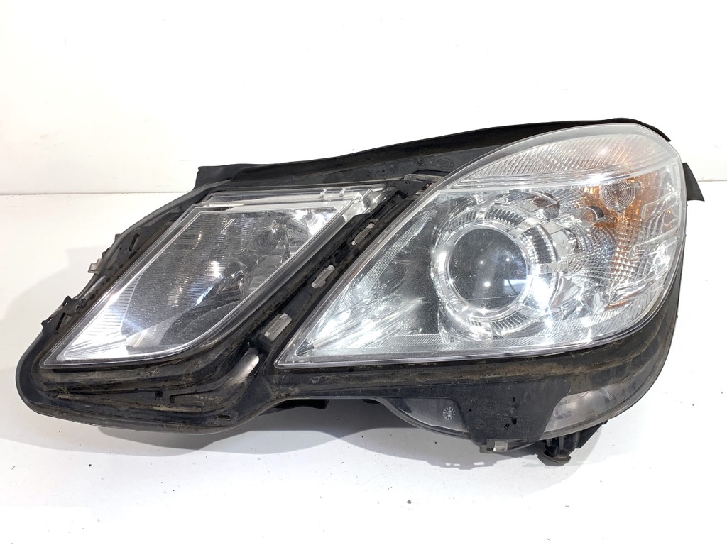 [STARK-889408] Faro delantero izquierdo Mercedes-Benz Clase E (W212) 2009-2016