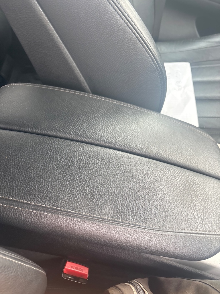 [EPE-115641] Reposabrazos de consola central BMW X5 F15 F85