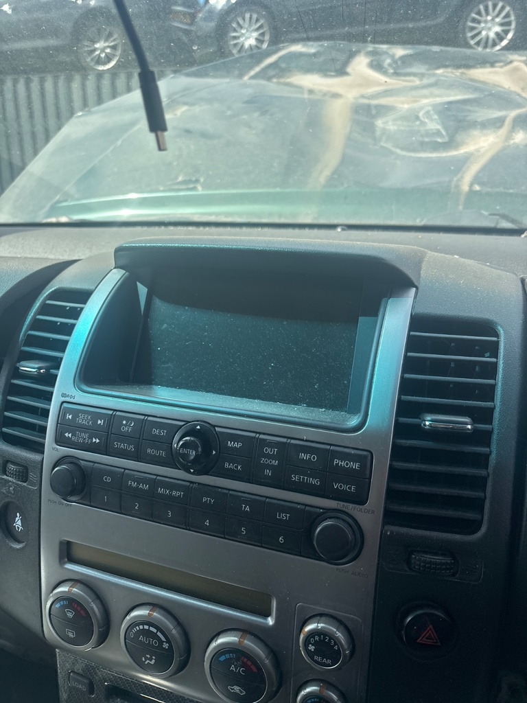 [EPE-117470] Pantalla multifunción Nissan Pathfinder III R51