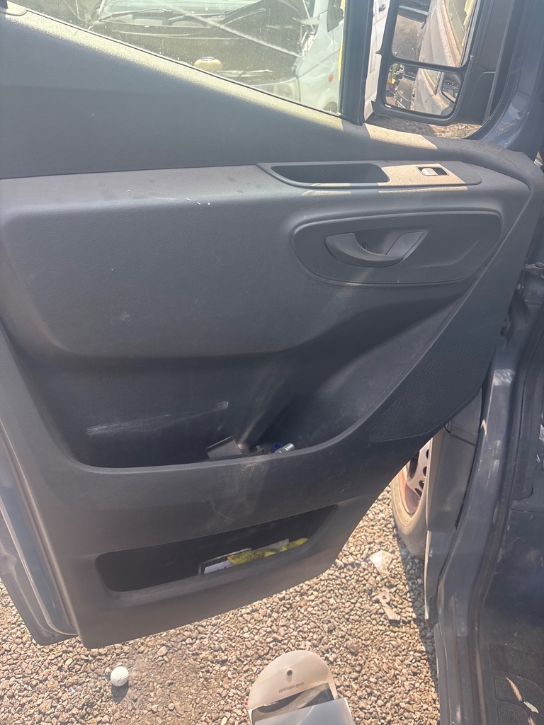 [EPE-121650] Panel interior de puerta delantera izquierdo Mercedes-Benz Sprinter 3.5-T