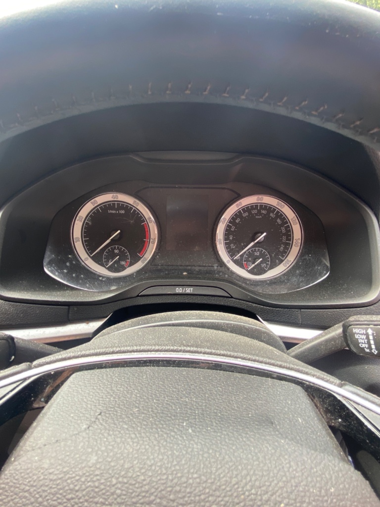 [EPE-110646] Cuadro de instrumentos Skoda Karoq 1.5 TSI