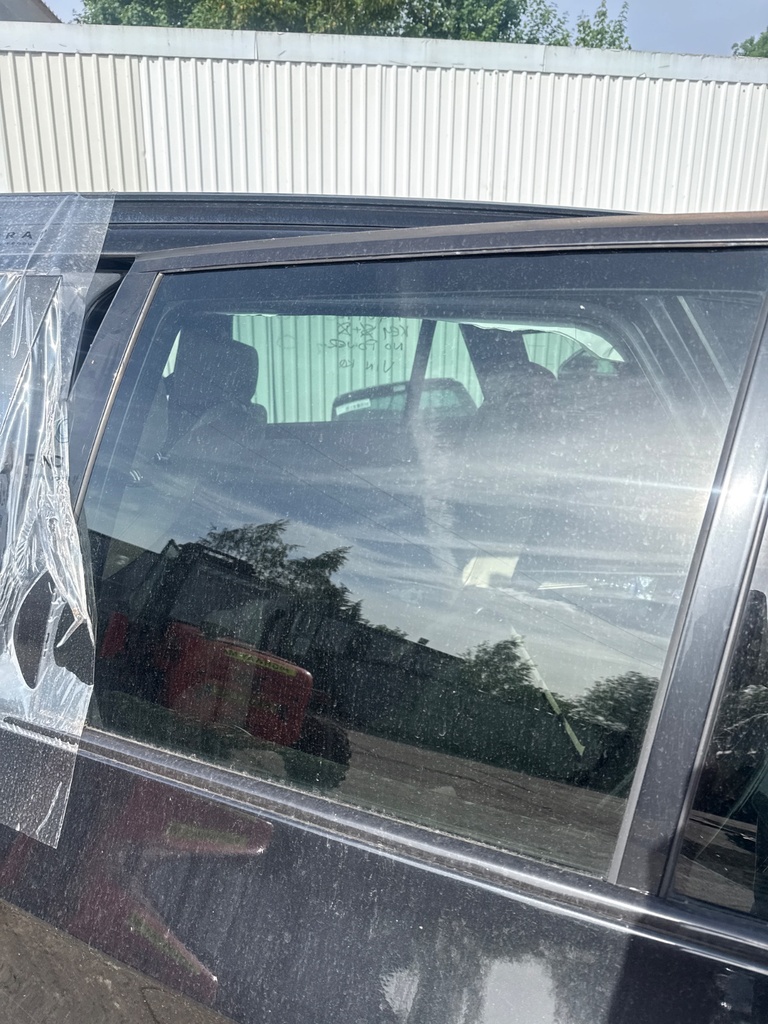 [EPE-106160] Cristal de puerta trasero izquierdo BMW X5 E70