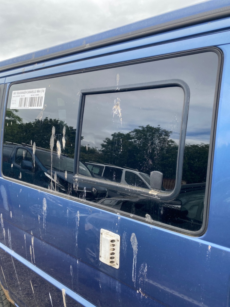 [EPE-107195] Cristal de puerta carga lateral derecha Volkswagen Caravelle Mk IV
