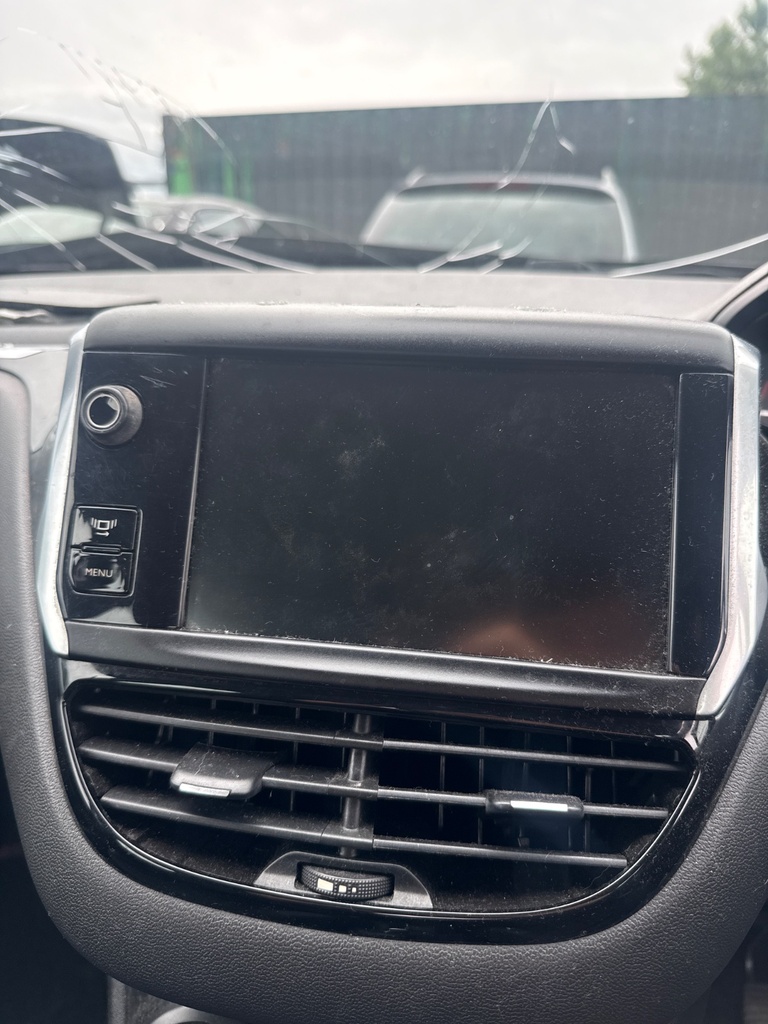 [EPE-107272] Unidad lectora CD de navegación Peugeot 208 CA