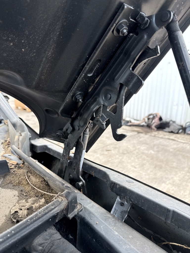 [EPE-107373] Bisagra de capó izquierda Audi Q5