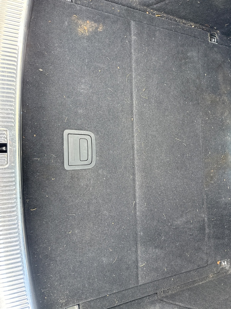 [EPE-107445] Tablero de cubierta de rueda de repuesto Audi Q5 40 TDI