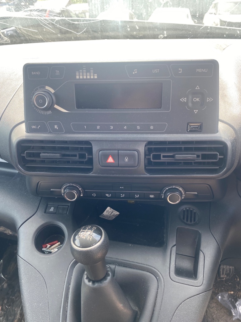 [EPE-109419] Difusor de aire salpicadero Vauxhall Combo 2020