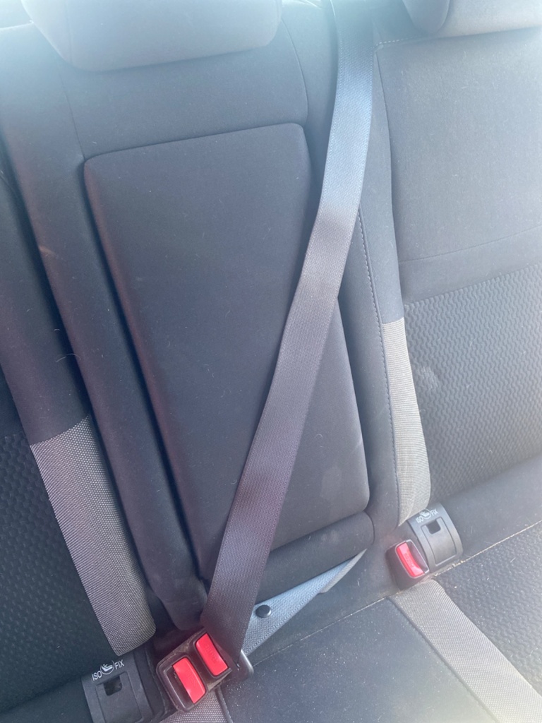 [EPE-109974] Cinturón de seguridad fila central trasera Nissan Qashqai MK2 J11