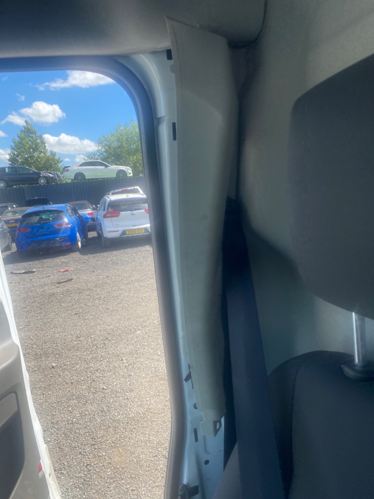 [EPE-110414] Embellecedor pilar B FORD Transit 2019