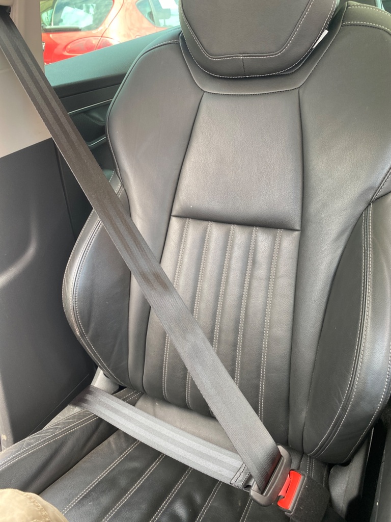 [EPE-110664] Enrollador cinturón seguridad delantero derecho Skoda Karoq 1.5 TSI
