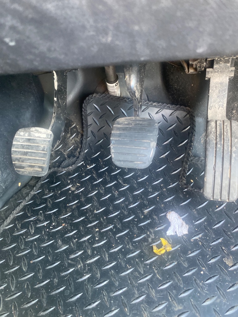 [EPE-110907] Conjunto de pedales Renault Trafic 2.0 DCI 2020