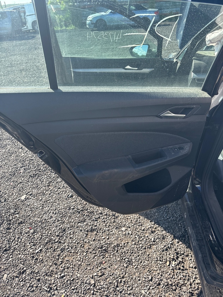[EPE-111485] Panel interior de puerta trasera izquierdo Vw Golf 2023
