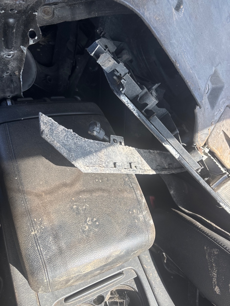[EPE-111985] Reposabrazos de consola central Porsche Cayenne 2008