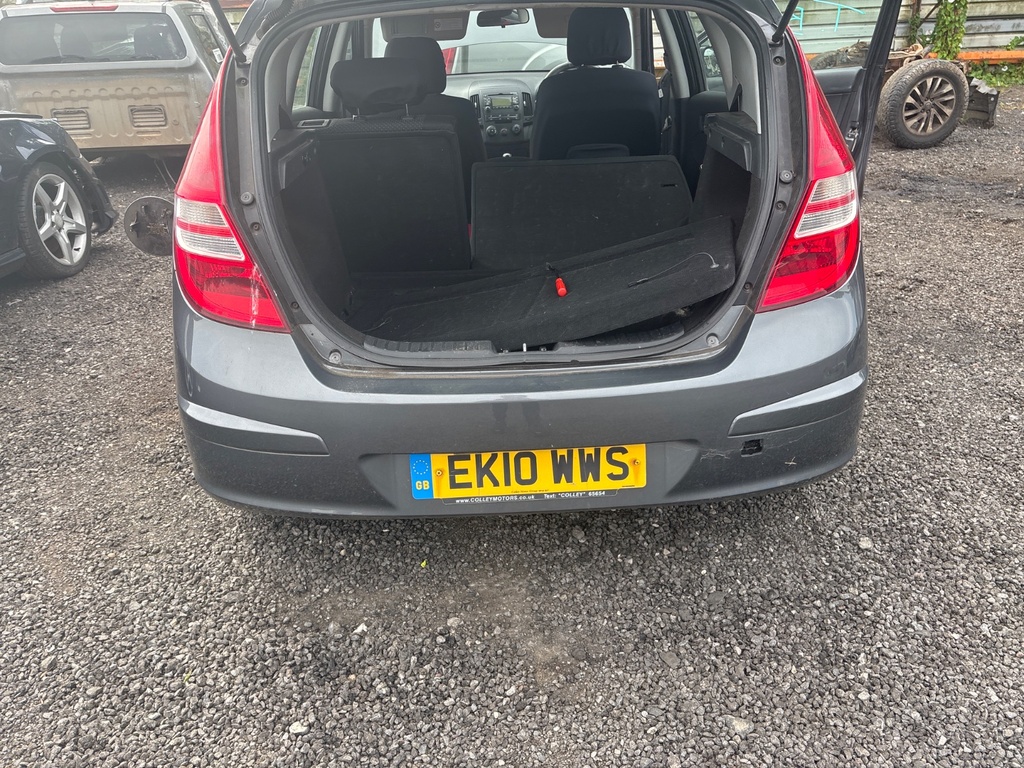 [EPE-112264] Paragolpes trasero Hyundai i30