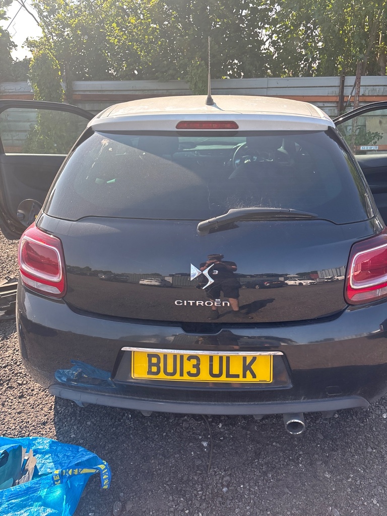 [EPE-112857] Portón trasero Citroen DS3