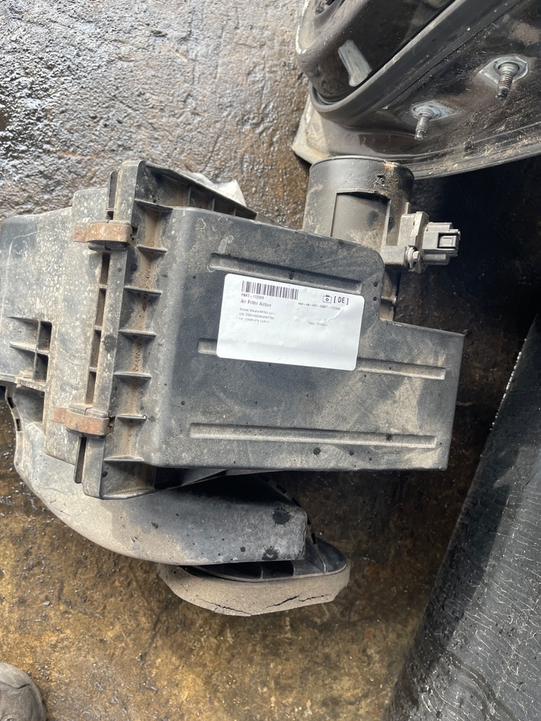 [EPE-112921] Caja de filtro de aire Nissan Navara NP300