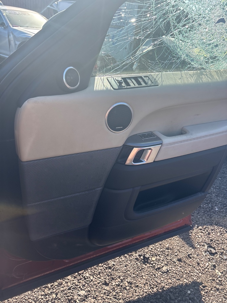 [EPE-114730] Panel interior de puerta delantera derecha Land Rover Range Rover Sport