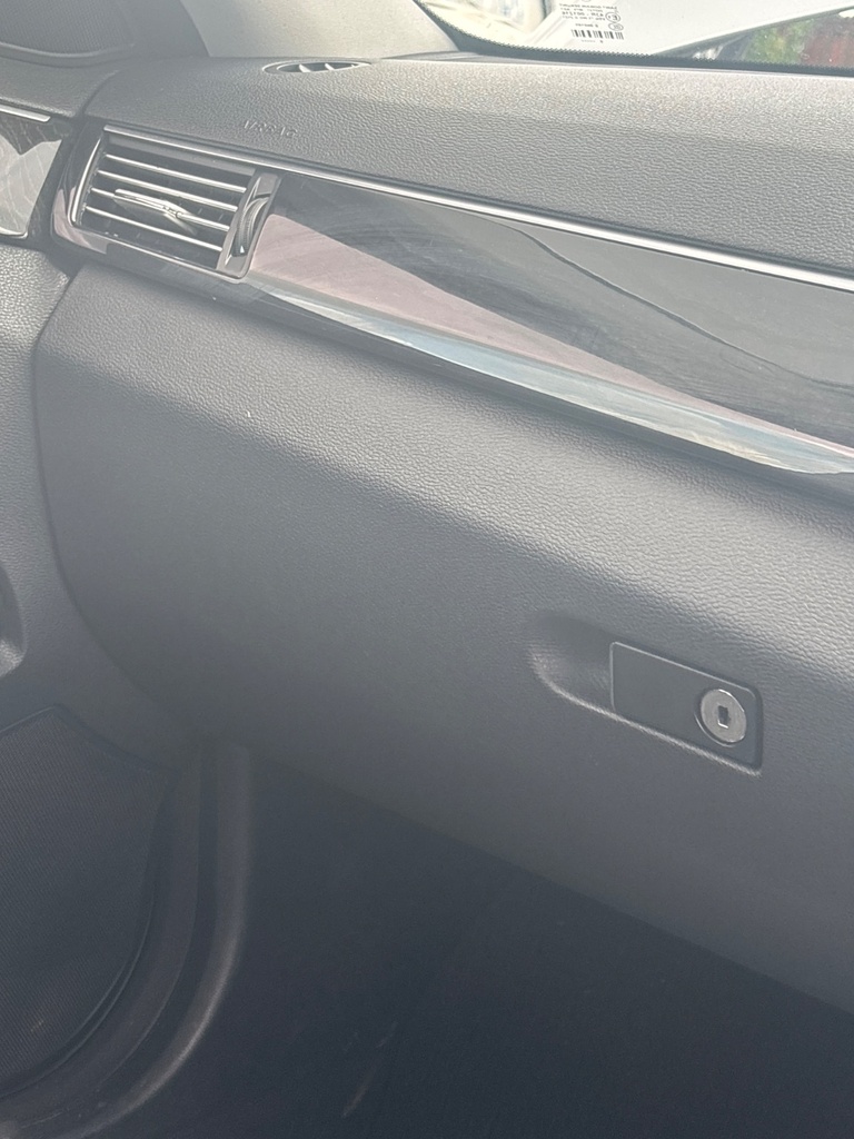 [EPE-115246] Guantera Mercedes-Benz E-Class