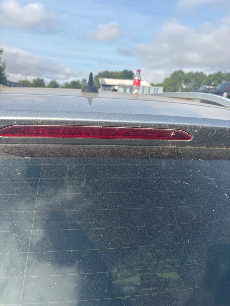[EPE-115532] Luz de freno elevada Skoda Karoq 2018