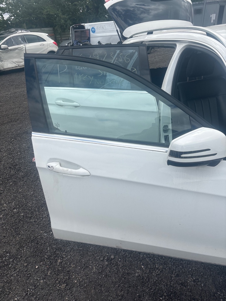 [EPE-116720] Cristal de puerta delantera derecha Mercedes-Benz E-Class