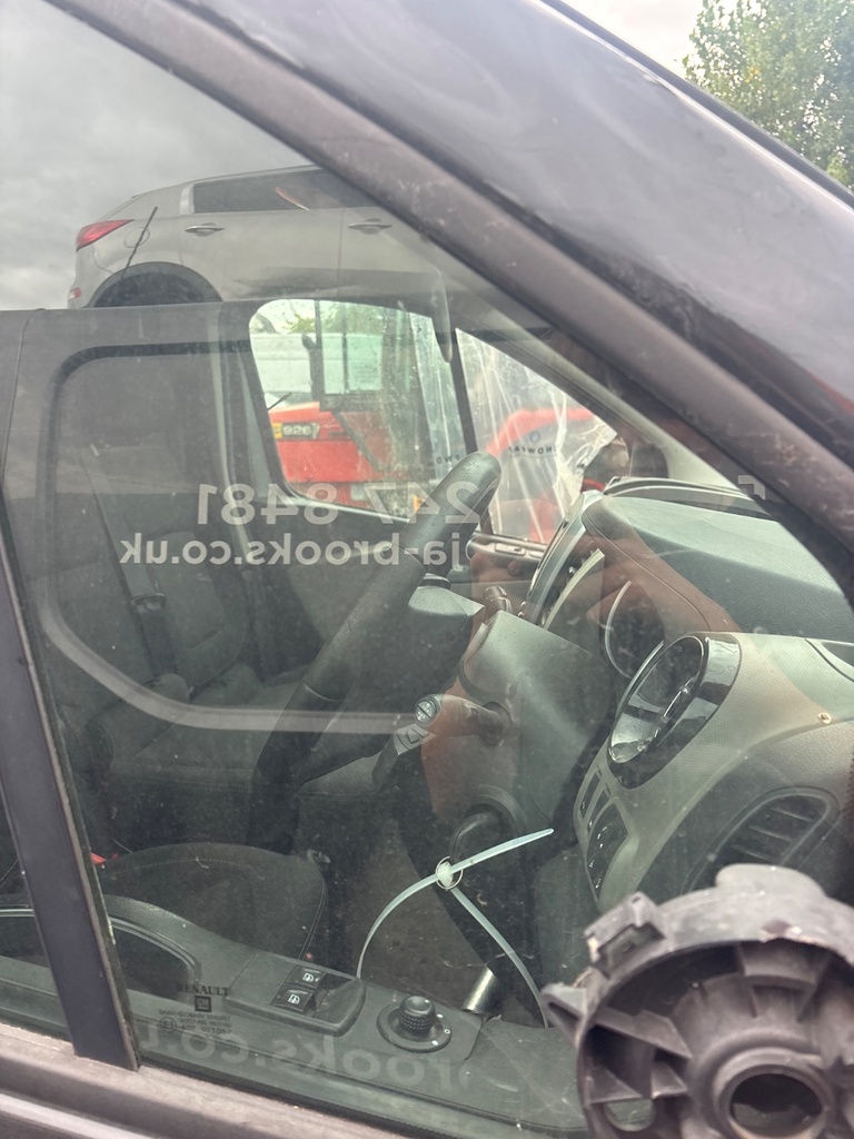 [EPE-116859] Cristal lateral delantero derecho Renault Trafic 2015