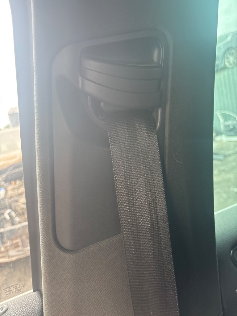[EPE-117338] Pretensor de cinturón delantero derecho VW Touareg 7P5
