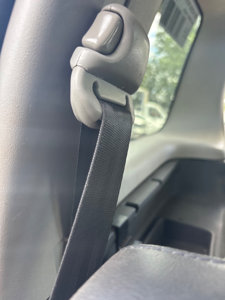 [EPE-117548] Pretensor de cinturón de seguridad trasero derecho Nissan Pathfinder