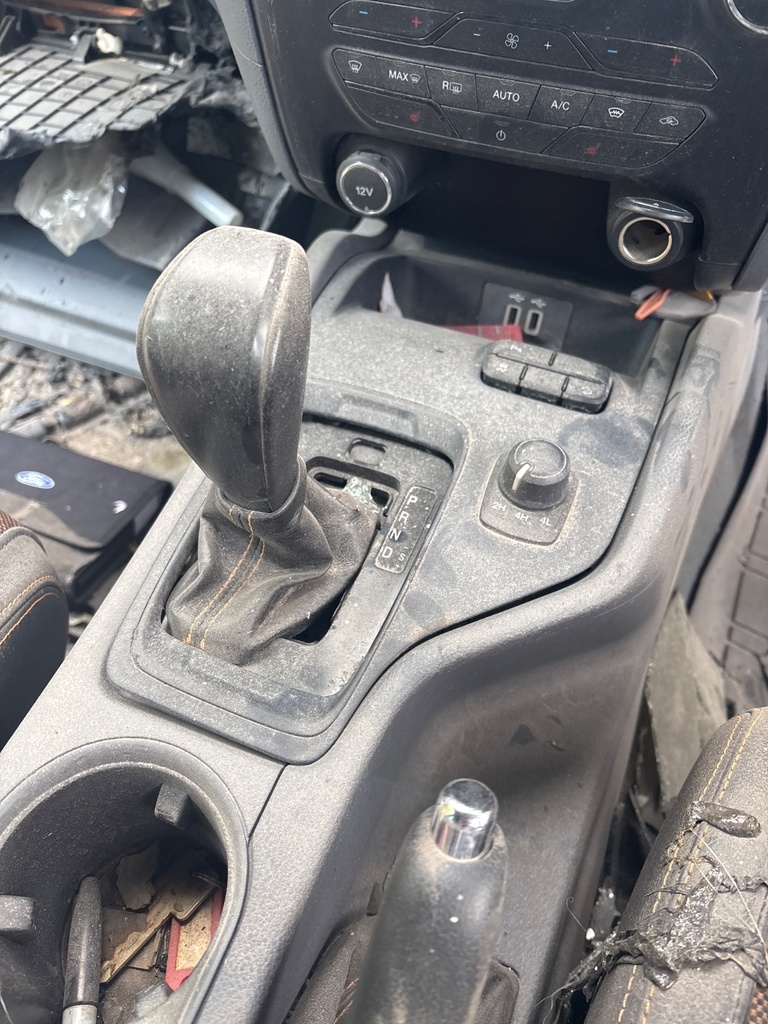 [EPE-117832] Consola central Ford Ranger 3.2 TDCi 2019