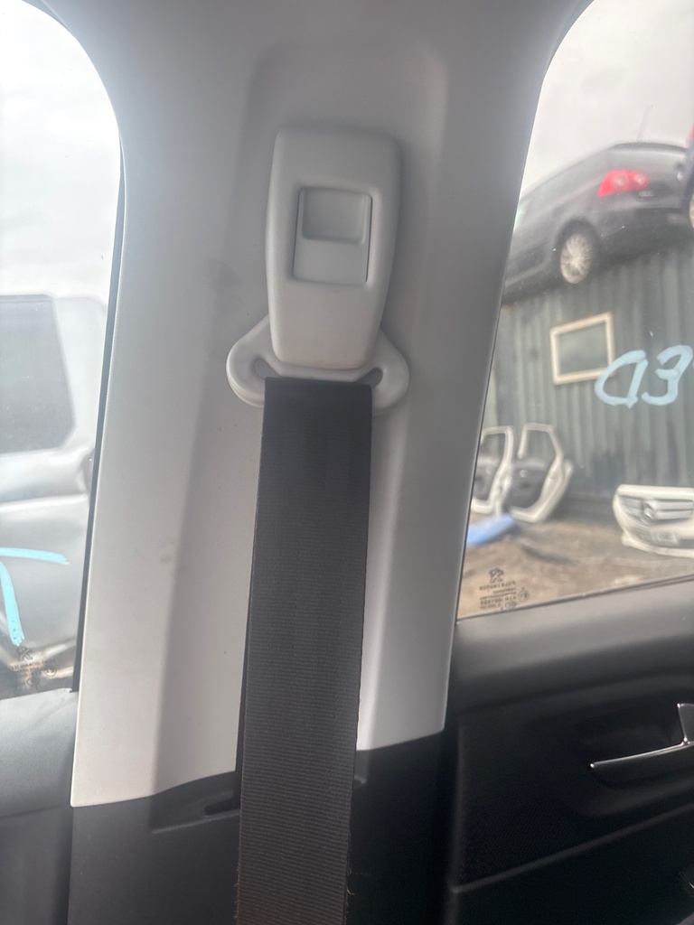 [EPE-118274] Pretensor de cinturón delantero derecho Peugeot 208 2019