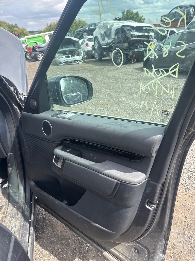 [EPE-118806] Solenoide de cierre centralizado puerta delantera derecha Land Rover Discovery 2019
