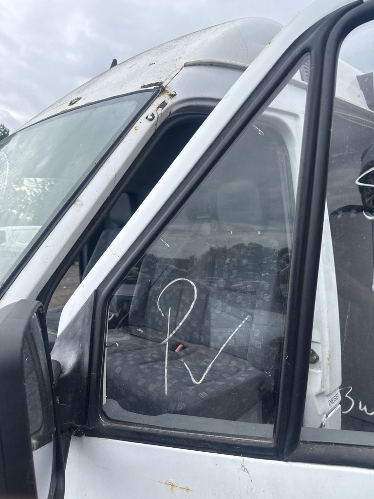 [EPE-118985] Cristal de ventanilla fija delantera izquierda Mercedes-Benz Sprinter 4-T