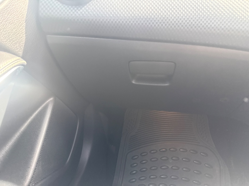 [EPE-120213] Guantera Mercedes-Benz Clase A (2016-2018)