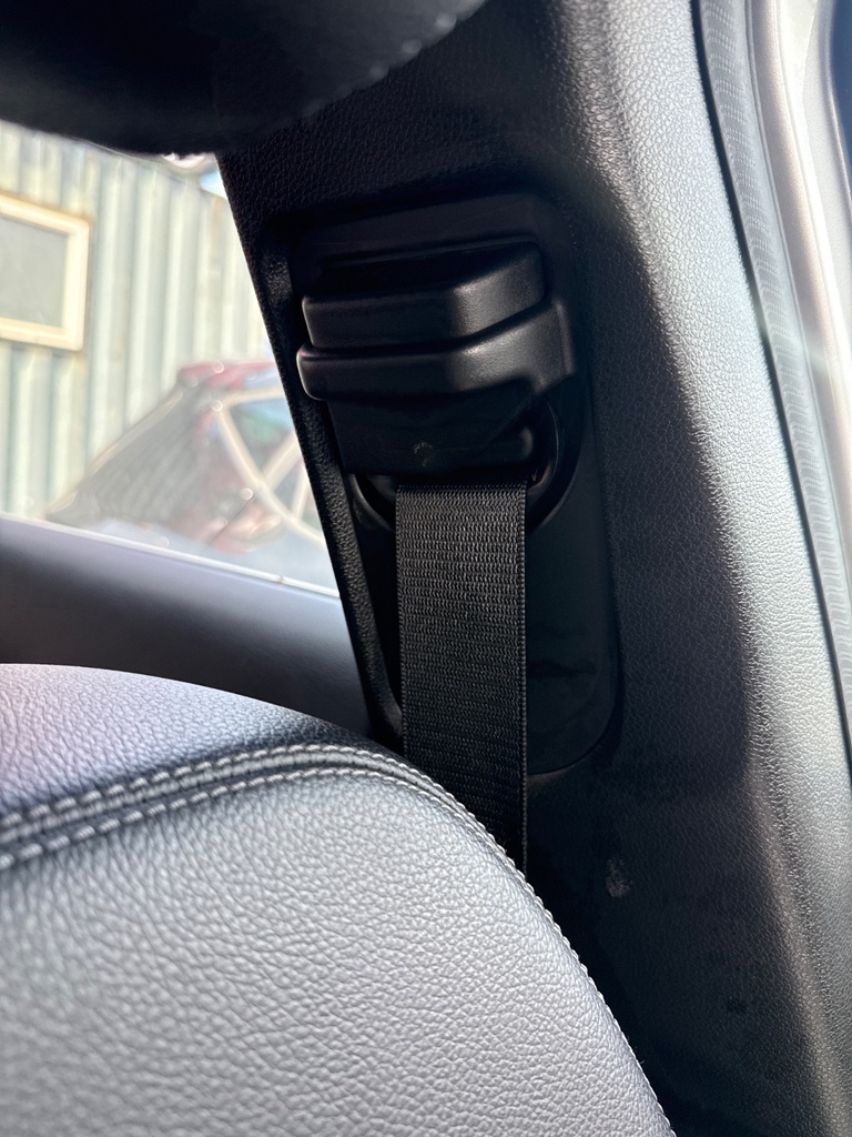 [EPE-120219] Pretensor de cinturón delantero izquierdo Mercedes-Benz Clase A (2016-2018)