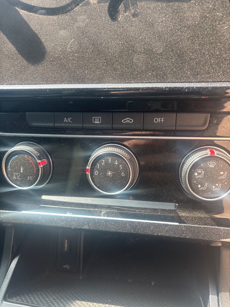 [EPE-120638] Panel de control de calefacción VW Golf 2019